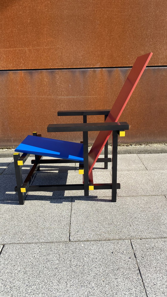 Image 1 of Cassina Rietveld Ontwerp stoel