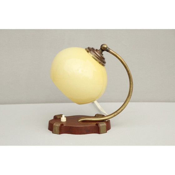 Image 1 of Vintage Art Deco tafellamp in bakeliet, messing, karton en opaalglas, Duitsland jaren 1930