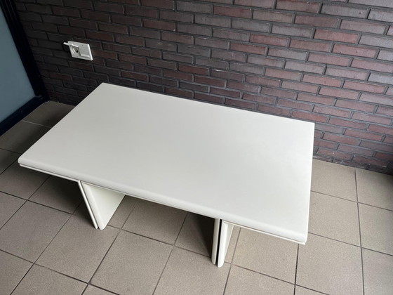 Image 1 of Leolux Maya Salontafel + 2 Bijzettafels