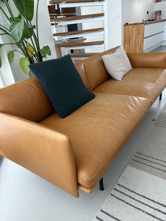 Image 1 of Muuto Outline 3-Sits Bank Silk Leather Cognac