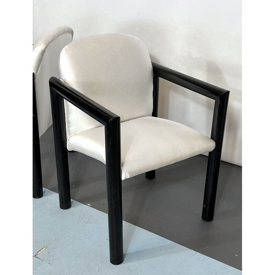 Image 1 of Set van 4 mid-century Italiaanse fauteuils in hout en satijn, 1970