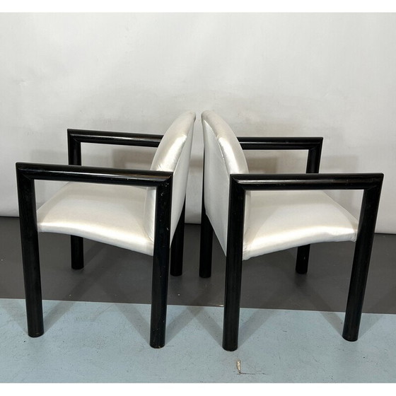 Image 1 of Set van 4 mid-century Italiaanse fauteuils in hout en satijn, 1970