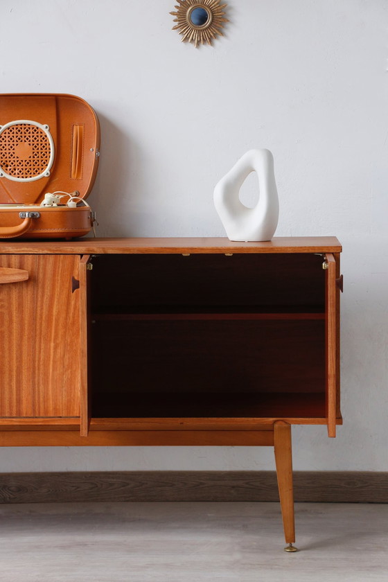 Image 1 of Vintage teakhouten dressoir - Circa 1960