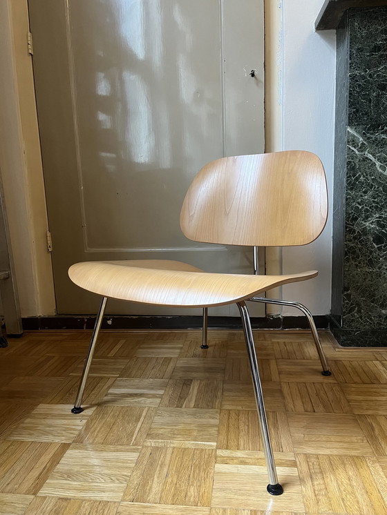 Image 1 of Vitra Eames Lcm Naturel Chroom