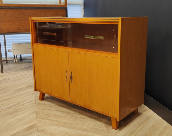 Image 1 of Mid Century vitrinekast | Vintage - dressoir, sidetable