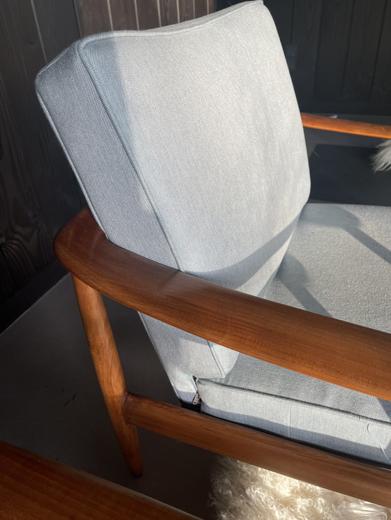 Image 1 of 2x vintage Deense fauteuils