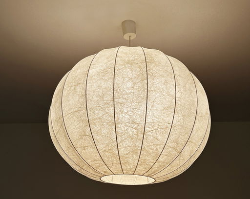 Extreem grote Cocoon hanglamp