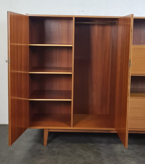 Image 1 of Vintage kledingkast highboard