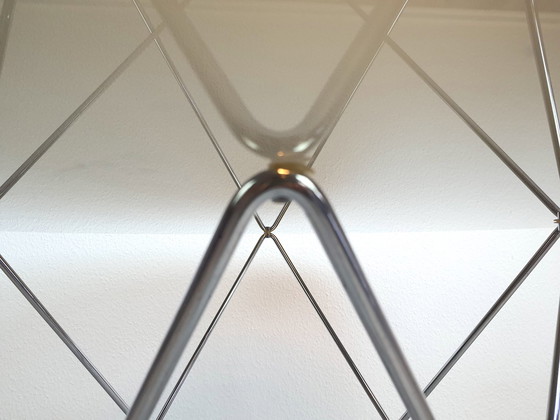 Image 1 of Vintage eettafel met steronderstel