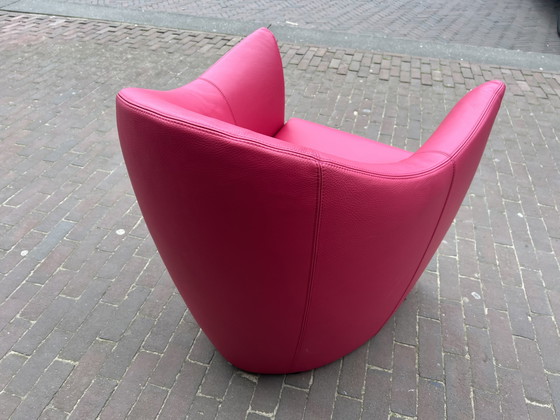 Image 1 of Leolux Sjamaan Fauteuil Roze leer