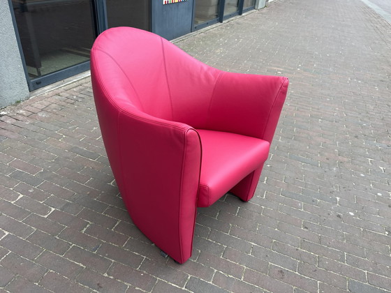 Image 1 of Leolux Sjamaan Fauteuil Roze leer