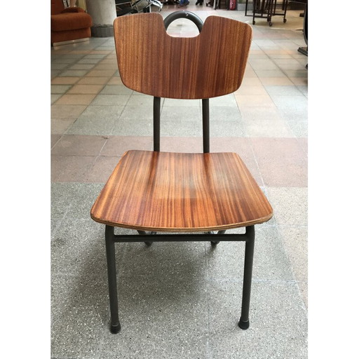 4 "Prefacto stoelen van Pierre Guariche voor Airborne - 1951