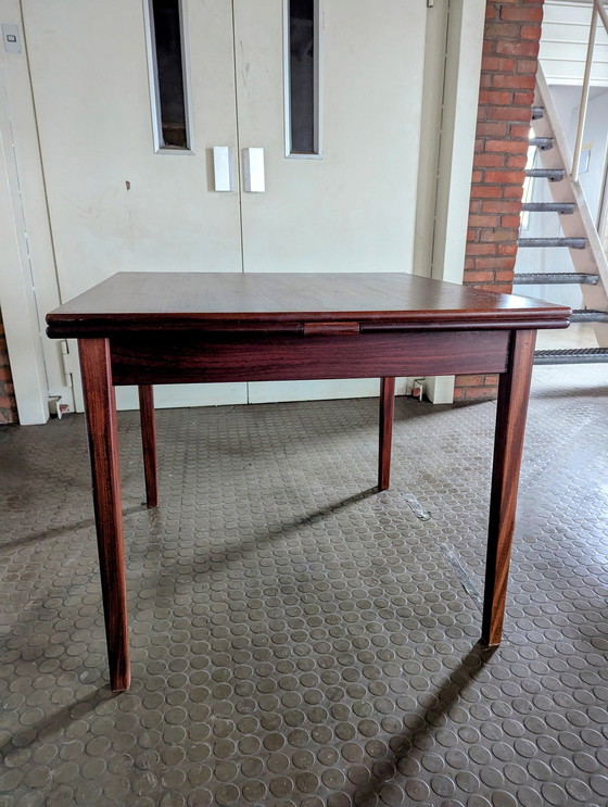 Image 1 of Vintage Deense Eettafel Met 4 N.O. Møller Stoelen Model 75