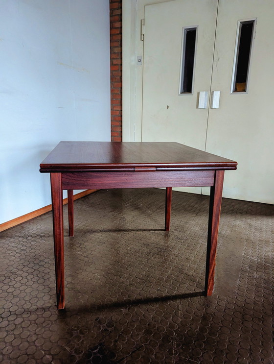 Image 1 of Vintage Deense Eettafel Met 4 N.O. Møller Stoelen Model 75