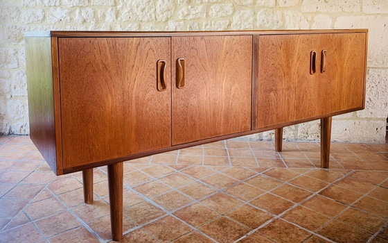 Image 1 of Mid Century Teak dressoir van G-Plan, jaren 1970