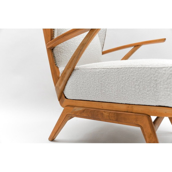Image 1 of Vintage wingback fauteuil in witte Boucle stof en hout, Italië 1950