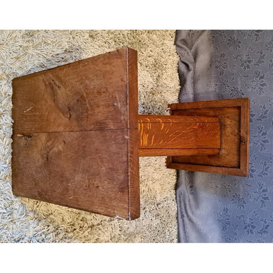 Image 1 of Vintage Art Deco eikenhouten bijzettafel