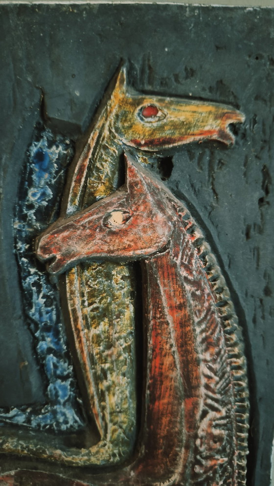 Image 1 of Vintage Wandsculptuur Wanddecoratie Keramiek Paarden 