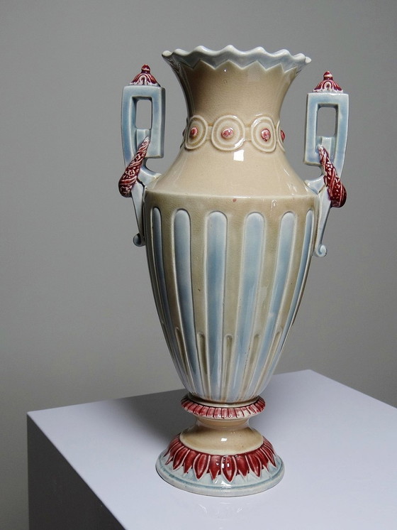 Image 1 of Paar Majolica vazen, antieke Art Deco Barbotine in Minton stijl