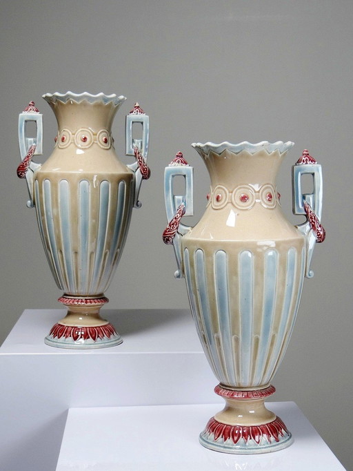 Paar Majolica vazen, antieke Art Deco Barbotine in Minton stijl