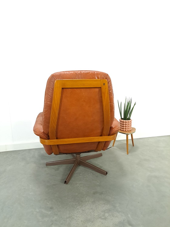 Image 1 of Zweeds leren draai fauteuil G Mobel Sweden