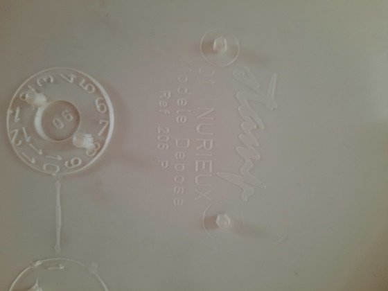 Image 1 of Stamp Nurieux vintage tafel