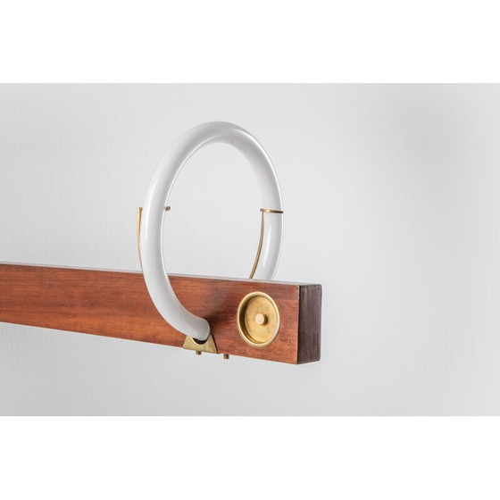 Image 1 of Vintage wandlamp in walnoot en messing van Angelo Brotto, 1970