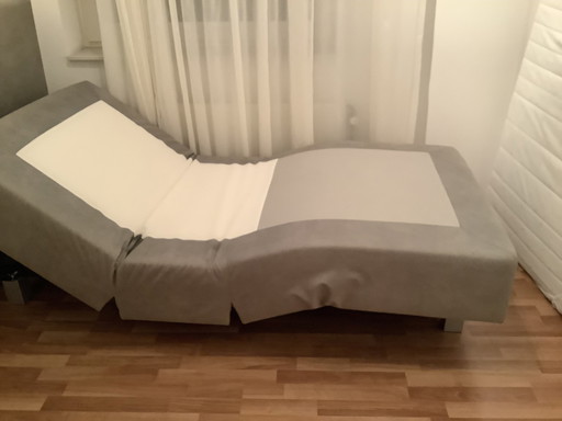 Elektrisch Bed