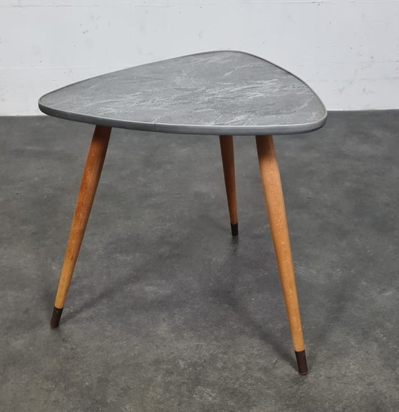 Image 1 of Vintage tafeltje , bijzettafel 