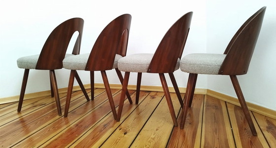 Image 1 of Een set van vier stoelen, ontworpen door A. Suman, Tatra Nabytok, Tsjecho-Slowakije, 60S