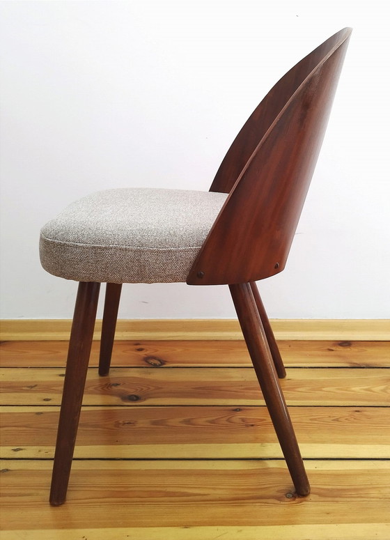 Image 1 of Een set van vier stoelen, ontworpen door A. Suman, Tatra Nabytok, Tsjecho-Slowakije, 60S