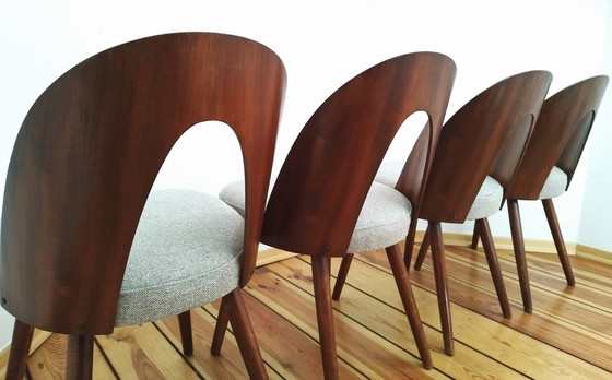 Image 1 of Een set van vier stoelen, ontworpen door A. Suman, Tatra Nabytok, Tsjecho-Slowakije, 60S