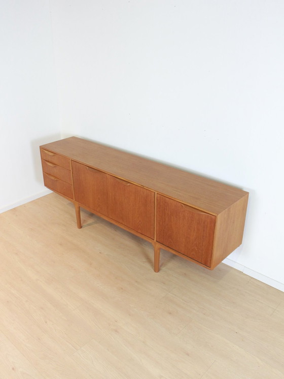 Image 1 of Vintage Dressoir Mcintosh