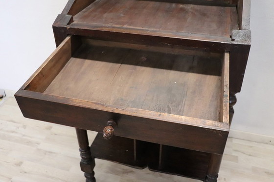 Image 1 of Antieke schrijf- en leesstandaard in populierenhout, Italië 19e eeuw