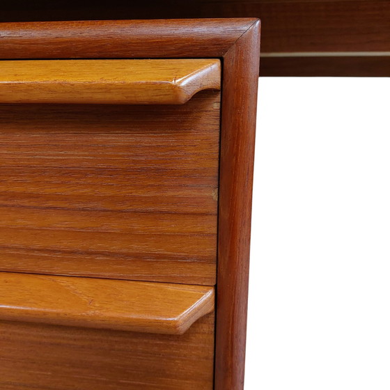 Image 1 of Vintage Vrijstaand Deens Bureau, Directie Bureau 