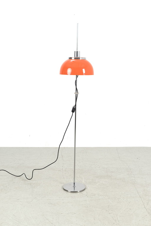 Harvey Guzzini ‘Faro’ vloerlamp door Luigi Massoni