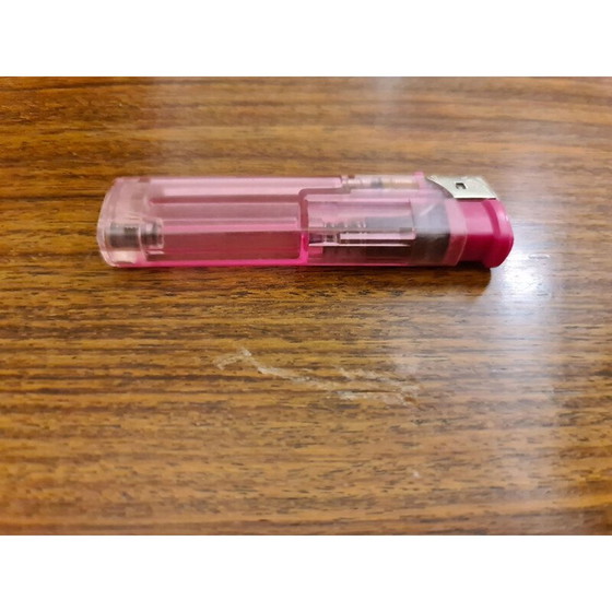 Image 1 of Vintage walnoten ronde tafel door Florence Knoll Bassett voor Knoll, 1970