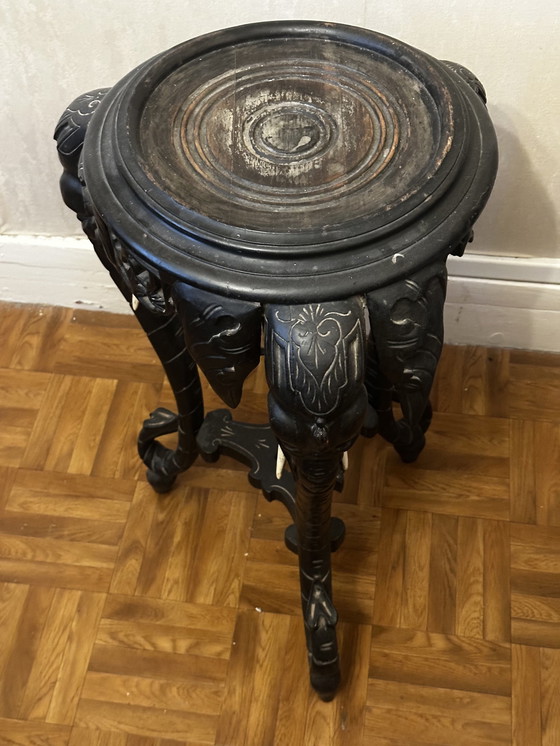 Image 1 of Olifantenkop voetstuk tafel van gezwart hout - houten slagtanden - Napoleon III