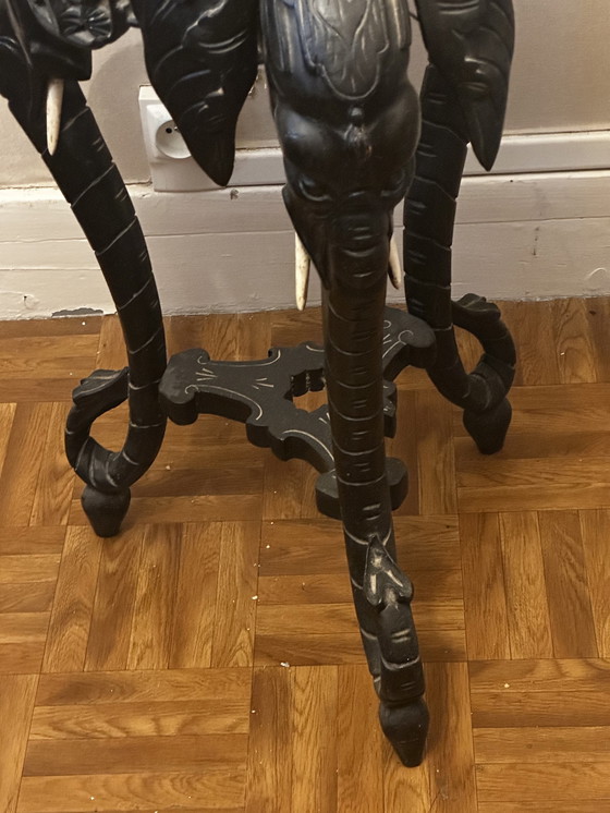Image 1 of Olifantenkop voetstuk tafel van gezwart hout - houten slagtanden - Napoleon III