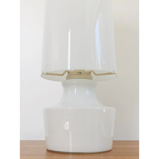 Image 1 of Vintage woonkamerlamp van wit glas, Italië 1960