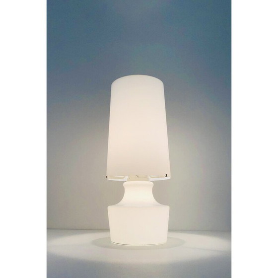 Image 1 of Vintage woonkamerlamp van wit glas, Italië 1960