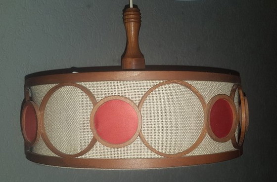 Image 1 of Mid Century Scandinavische hanger van stof en teakhout