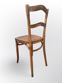Mooie Jugendstil / Art Nouveau stoel (type bistrostoel) met bedrukte zitting in de typische Jugendstil stijl. 