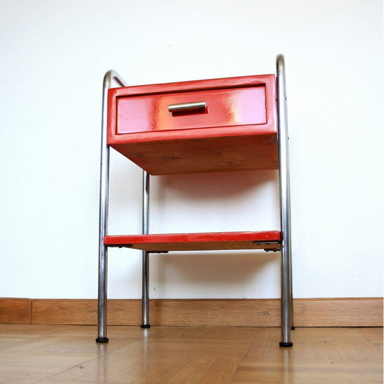 Image 1 of Vintage rode functionalistische Bauhaus bijzettafel