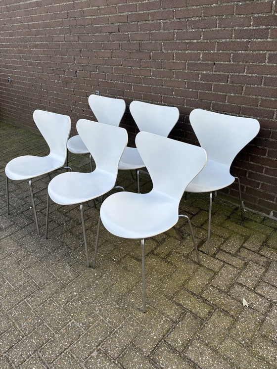 Image 1 of 6X Fritz Hansen Butterfly Stoelen