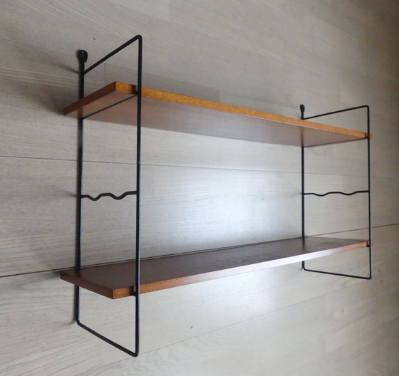 Image 1 of Vintage boekenkast wandplank walnoot