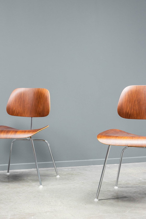 Image 1 of Eames Dcm Set Van 6