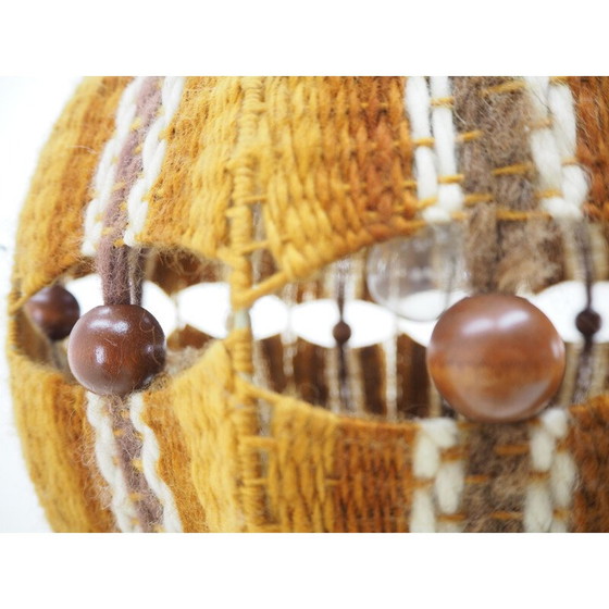 Image 1 of Vintage kroonluchter van hout en stof, Tsjecho-Slowakije 1960