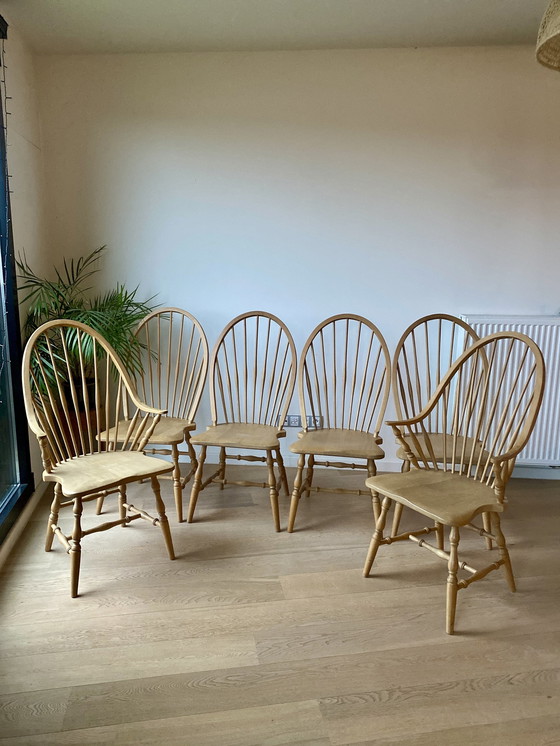 Image 1 of Set 6 Vintage Windsor Spijlenstoelen, Made In Slovenia