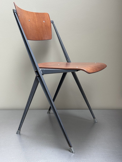 Pyramid Rietveld Chair For Ahrend De Cirkel Holland